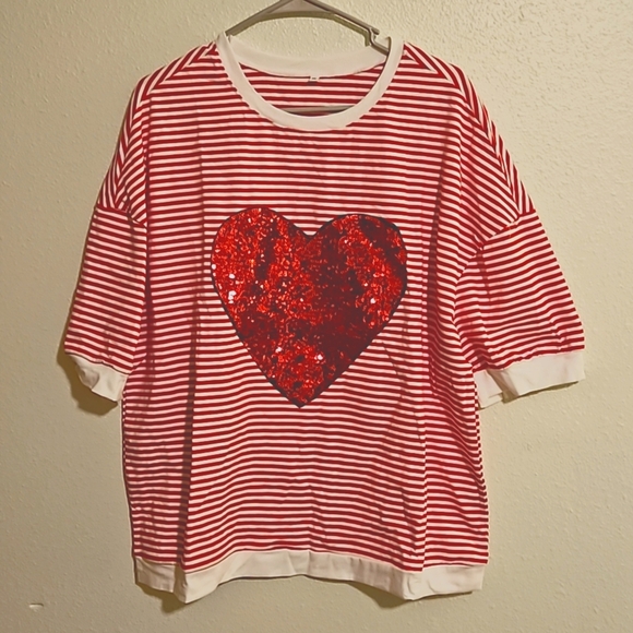 na Tops - Seqin heart sz. L oversized striped shirt NWOT valentines day love